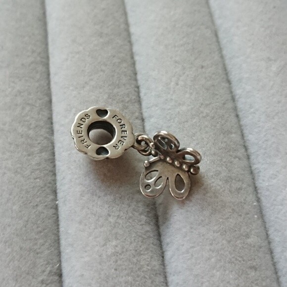 Pandora Friends Forever Butterfly Dangle Charm - Picture 1 of 8